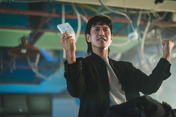 Nam diễn viên dính scandal ma túy nhận cát-sê gấp 2.000 lần vai phụ