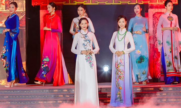 NTK Vũ Thảo Giang kết hợp áo dài với ngọc trai