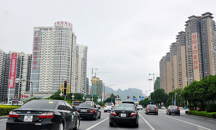 Cho phép ô tô du lịch tự lái từ Trung Quốc vào Việt Nam