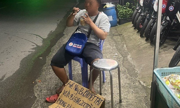 Làm rõ thông tin người đàn ông khuyết tật ở TP.HCM bị giật 200 tờ vé số