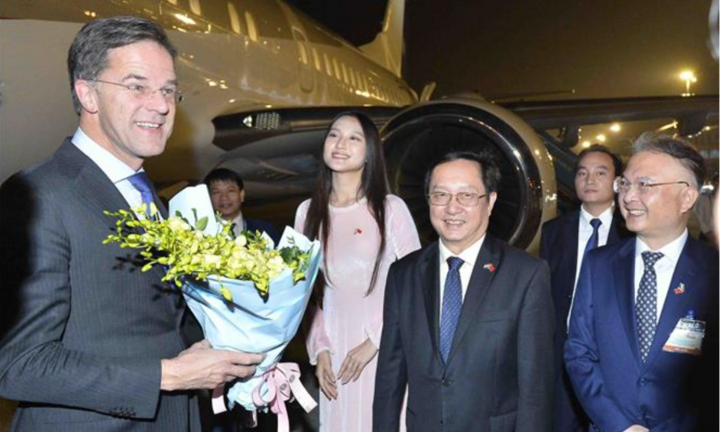 Thủ tướng Hà Lan đến Hà Nội, bắt đầu chuyến thăm chính thức Việt Nam