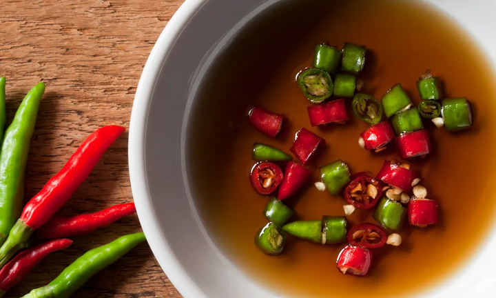 7 lợi ích và 2 tác hại tiềm ẩn của nước mắm không phải ai cũng biết