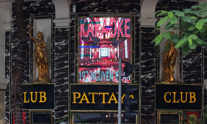 Hà Nội: Mới có 15 cơ sở karaoke đủ điều kiện mở cửa trở lại
