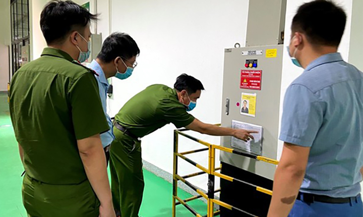 Hà Nội yêu cầu bố trí khu vực sạc xe điện riêng, không sạc qua đêm