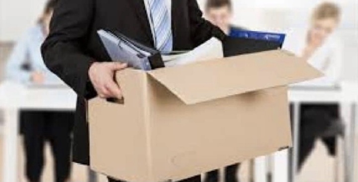 Cách chức Giám đốc một bệnh viện vì có con riêng