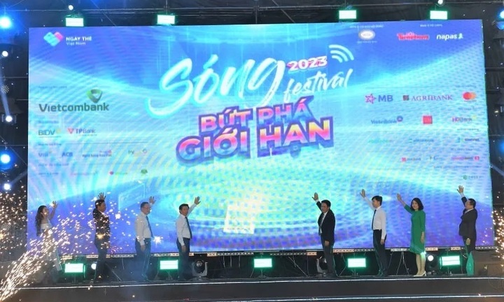 Vietcombank đồng hành Sóng Festival của chuỗi sự kiện ngày thẻ Việt Nam 2023