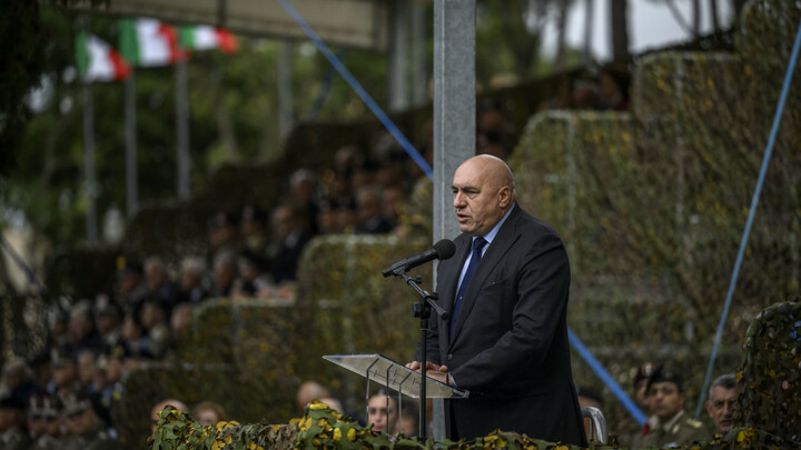 Italia không đủ tiền đóng góp cho ngân sách NATO