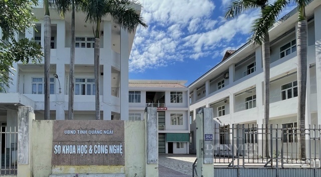 Vì sao Chủ tịch tỉnh Quảng Ngãi từ chối tiếp công dân là phó giám đốc sở?