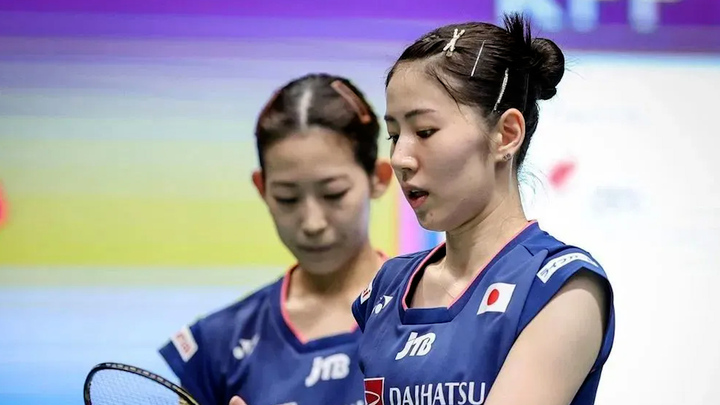 Nhan sắc 'nữ thần' cầu lông Nhật Bản gây sốt trên mạng xã hội