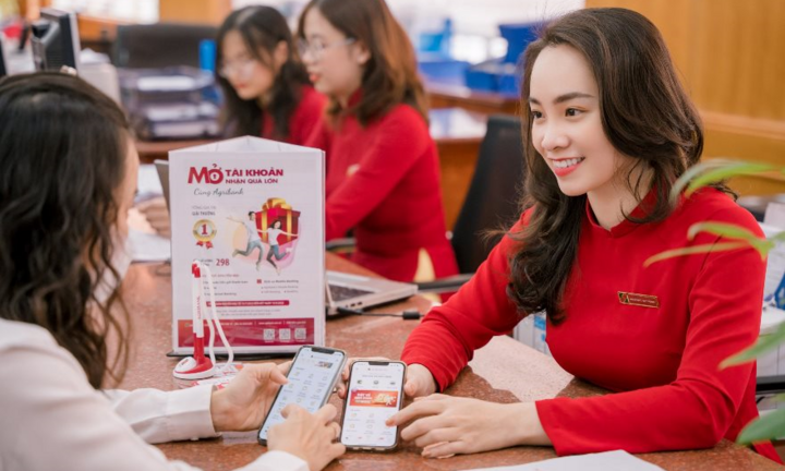 Agribank được xếp hạng nhà phát hành dài hạn mức BB, triển vọng tích cực