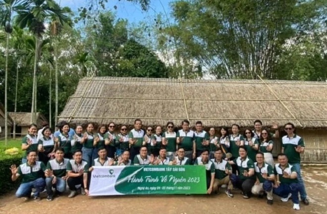 Hành trình về nguồn ý nghĩa của Vietcombank Tây Sài Gòn 