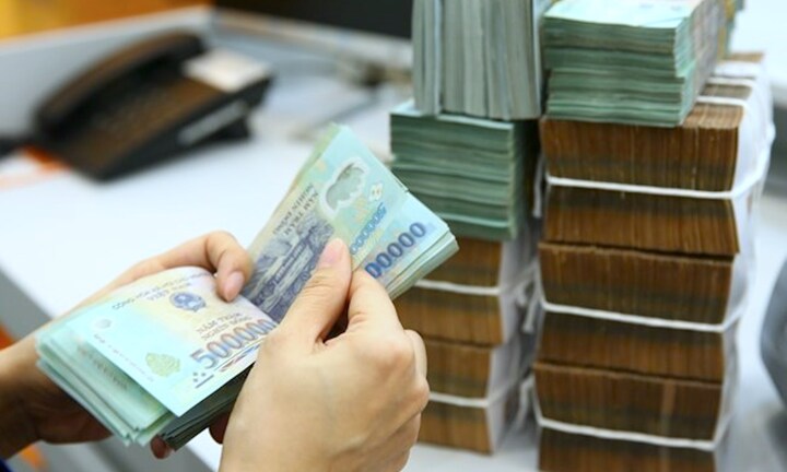 Một ngân hàng lớn bất ngờ tăng lãi suất huy động