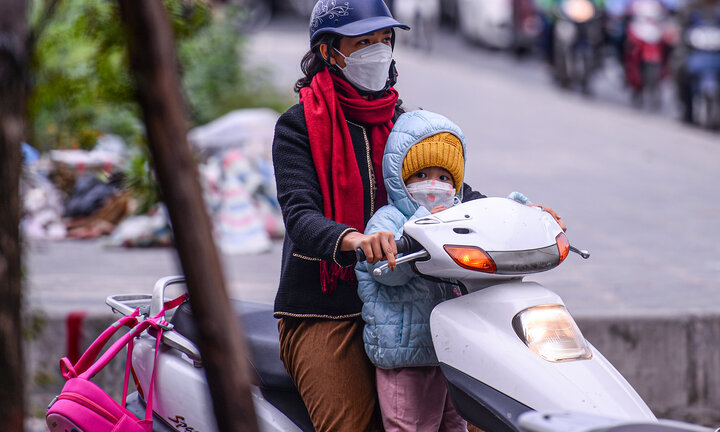 Miền Bắc giảm nhiệt, miền Trung mưa ngập khắp nơi