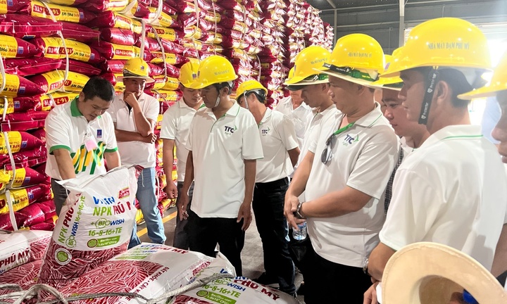 NPK Phú Mỹ: Tận tâm với ruộng vườn, bà con nông dân