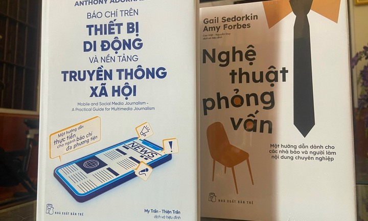 Ra mắt hai cuốn sách phục vụ phát triển báo chí