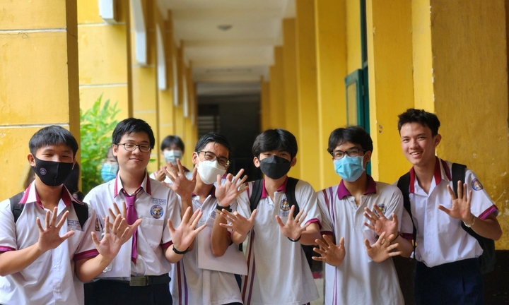 Học ngành Dược học ra trường làm những công việc gì?