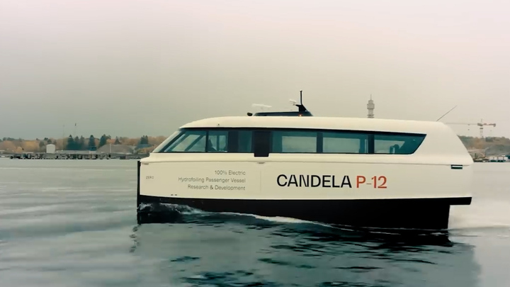 Phà điện cánh ngầm lướt như bay trên mặt nước 