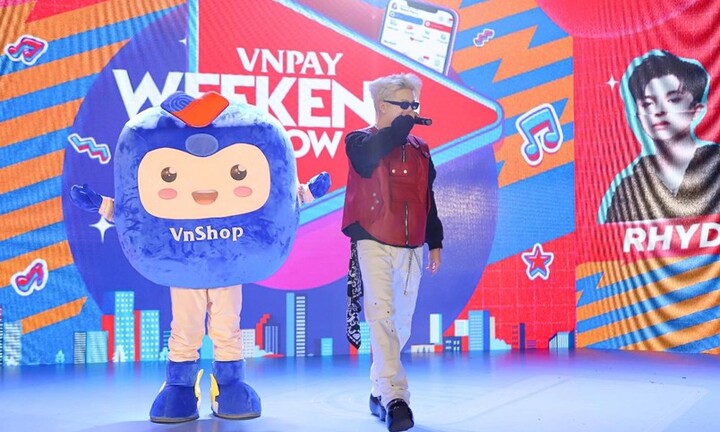 Suni Hạ Linh, Rhyder, Rapper Rica cùng Flash-V 'cháy' tại VNPAY Weekend Show