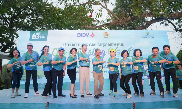 Dân vận đồng lòng, dọc ngang thông suốt khi triển khai nhiệm vụ tại Đảng bộ BIDV