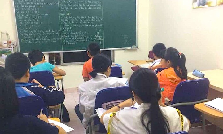 Đề xuất đưa dạy thêm vào ngành nghề kinh doanh có điều kiện, Bộ GD&ĐT lý giải 