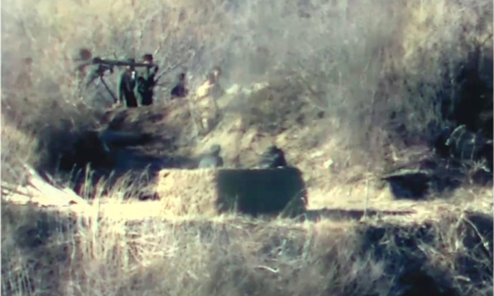 Triều Tiên khôi phục đồn gác, chuyển súng hạng nặng đến biên giới liên Triều