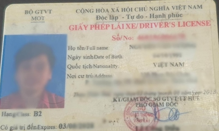 Sai năm sinh trên giấy phép lái xe phải đổi lại thế nào?