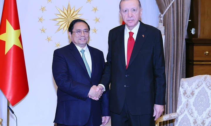 Thủ tướng Phạm Minh Chính gặp Tổng thống Thổ Nhĩ Kỳ