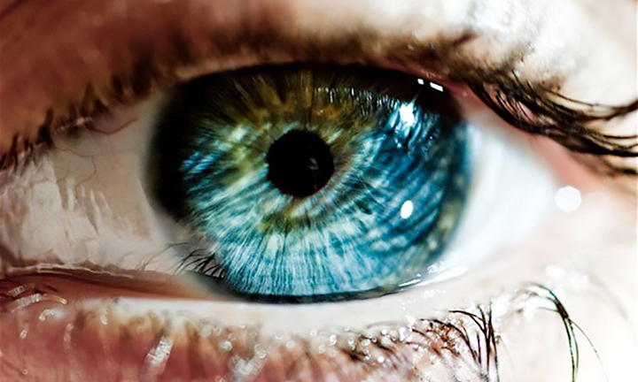 Mống mắt là gì, có thay đổi theo thời gian?