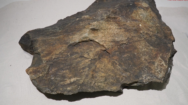 Chiêm ngưỡng khối đá cổ nhất Việt Nam niên đại gần 3 tỷ năm