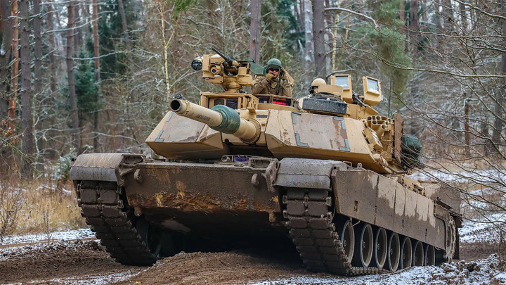 Xe tăng M1 Abrams của Ukraine không chịu được bẩn