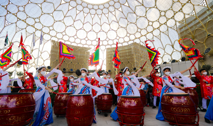 Ban hành các giải pháp phát triển các ngành công nghiệp văn hóa Việt Nam