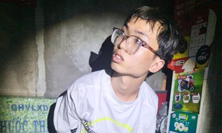 Quen qua mạng, nam thanh niên từ Bắc vào Trà Vinh cùng đồng bọn cướp tiệm vàng