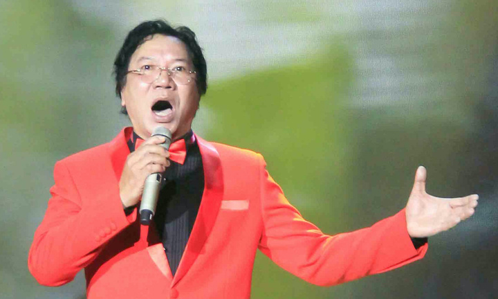 Nghệ sỹ hát nhạc Nga hay nhất - Ngọc Khang được phong NSND