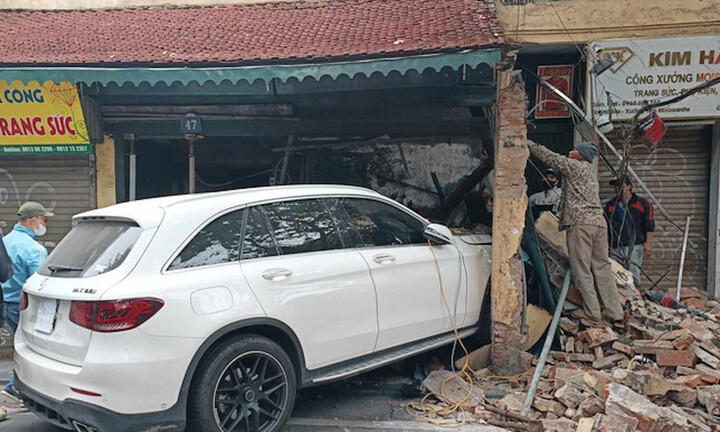 Ngôi nhà ở phố cổ Hà Nội bị nữ tài xế Mercedes húc sập tường thuộc diện bảo tồn