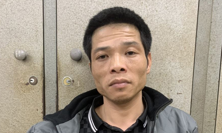 Nữ chủ tiệm spa bị người tình dí dao khống chế suốt 11 giờ