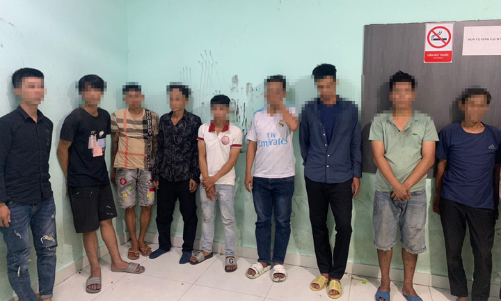 Công an TP.HCM xóa điểm ma túy ở nghĩa trang Bình Hưng Hòa, quận Bình Tân