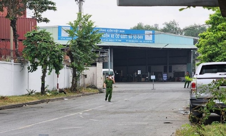 Bắt giam giám đốc trung tâm đăng kiểm ở TP.HCM