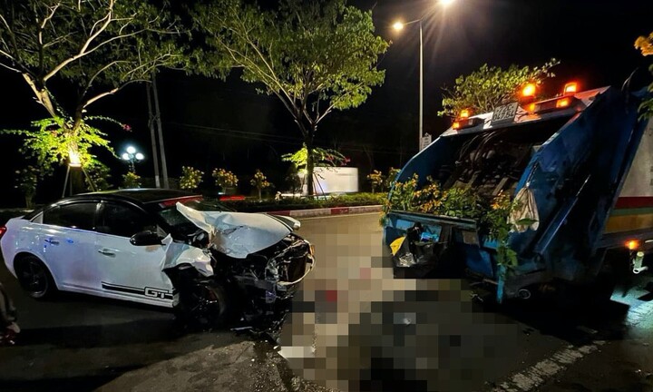 Ô tô tông xe rác làm nữ công nhân thu gom rác tử vong thương tâm