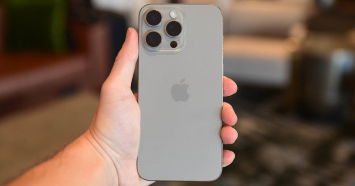 iPhone 15 Pro, 15 Pro Max giảm đến 5 triệu tại XTmobile dịp cuối năm