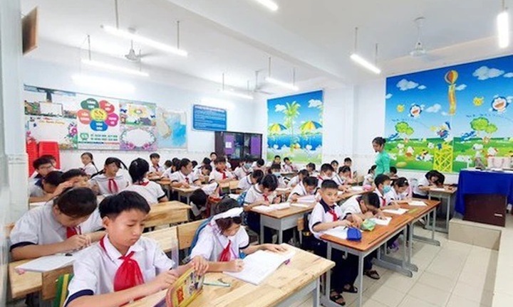 Bộ GD&ĐT yêu cầu không chèn giáo dục ngoài giờ vào tiết học chính khóa