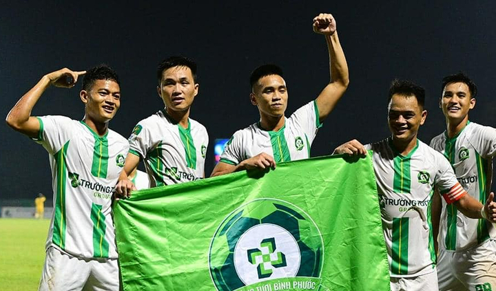 CLB Bình Phước giành 3 điểm trước Long An