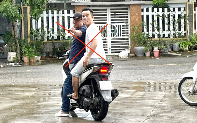 Hai gã côn đồ hành hung nhân viên cây xăng ở Huế