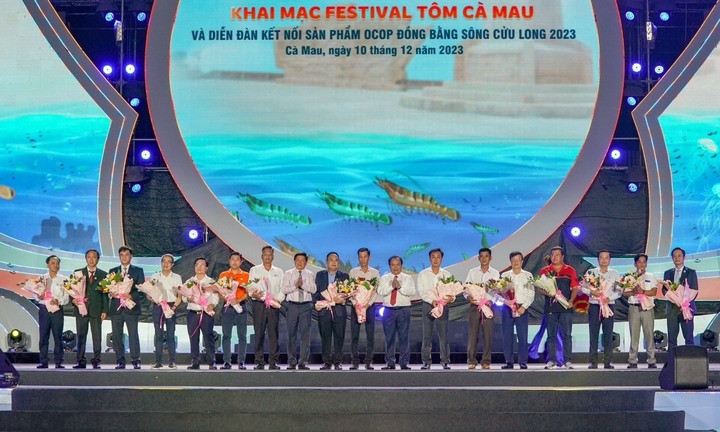 Ngân hàng đồng hành phát triển hệ sinh thái thủy hải sản xanh