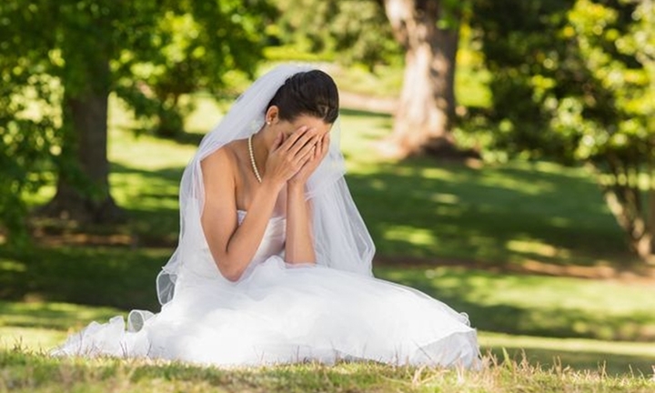 Cô gái cưới xong, đi đăng ký kết hôn mới biết chồng là nữ, cảnh sát vào cuộc