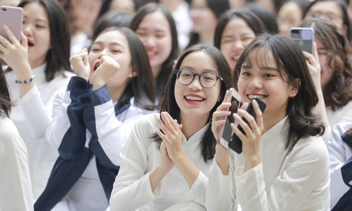 Làm sao để trở thành bác sĩ nội trú?