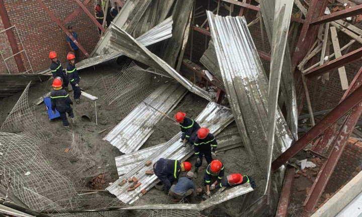 Sập nhà đang xây ở Thái Bình: Nạn nhân thứ 3 chết trên đường đi cấp cứu