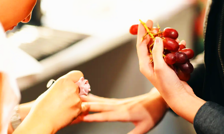 6 thực phẩm quen thuộc giúp móng tay khỏe hơn