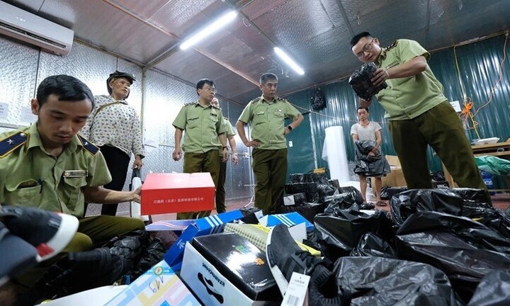 Cảnh giác gian lận thương mại và hàng giả dịp Tết Giáp Thìn 2024