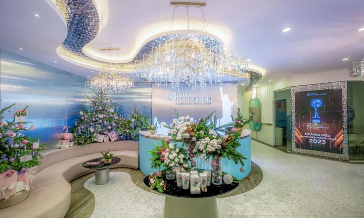 Drip Hydration và một giáng sinh truyền cảm hứng - Tropical Christmas