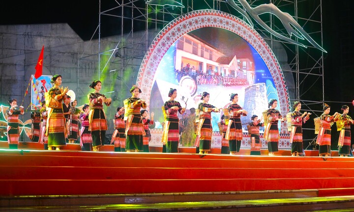 Hơn 250 nghệ nhân, diễn viên tụ họp tại Liên hoan văn hóa cồng chiêng Bình Định